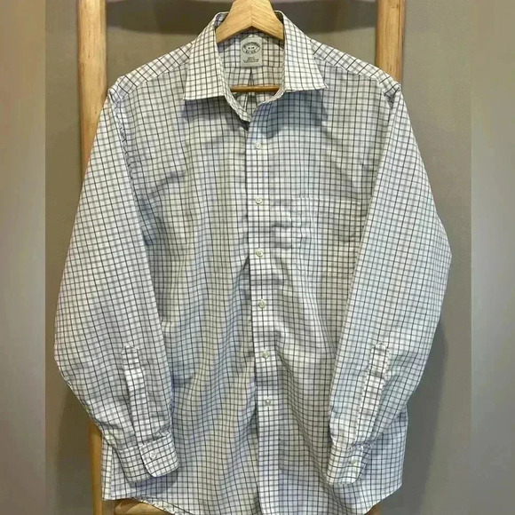 Brooks Brothers Men's SLIM Non-Iron Dress Shirt 16-34 white/blue pocket - Picture 1 of 10